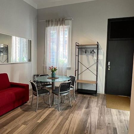 Fiori 3 Apartment Milan Bagian luar foto