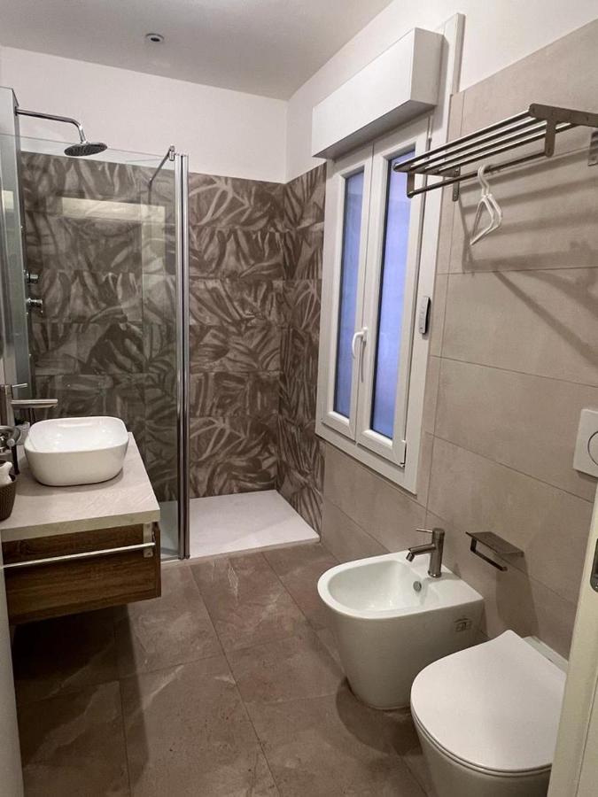Fiori 3 Apartment Milan Bagian luar foto