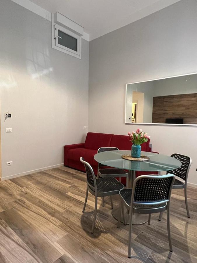Fiori 3 Apartment Milan Bagian luar foto