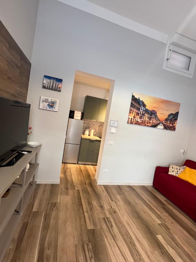 Fiori 3 Apartment Milan Bagian luar foto